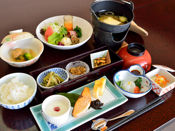 *朝食一例/お料理旅館ならではの和食の朝ごはん