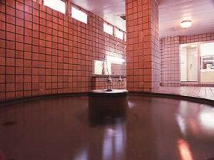 神湯ともいわれる「弥彦温泉」で癒しのひと時を。