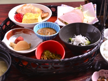 *ご朝食一例