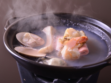 *お夕食一例（酒蒸し）