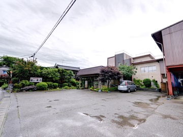 *地元栽培の食材にこだわった新潟の旬味に舌鼓。心和む家庭的なおもてなしが嬉しい癒しの湯宿。