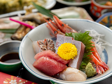 【夕食一例】季節の山海おまかせ会席（お造り）