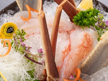 *【蟹コース一例】新鮮だからこそ刺しが美味しい。
