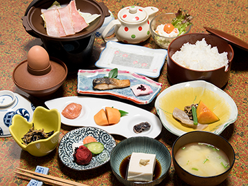 *【朝食一例】手作りのあたたかい和朝食をご用意致します。