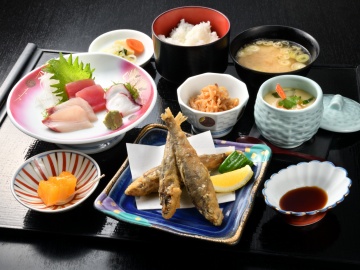 *ご夕食一例＜メヒカリ御膳＞