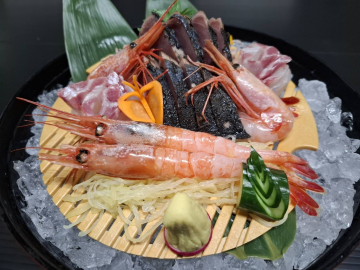 *ファミリー限定「刺身盛り」