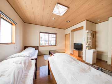 *【部屋(和洋室)】ゆったり寛げる、和洋室11畳のお部屋です。