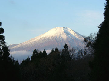 *ダイニングからは名峰富士山を望めます♪