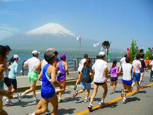 *山中湖ロードレースで富士山と初夏の風をお楽しみ下さい