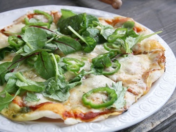 *食事一例／石窯焼きのPIZZAです。
