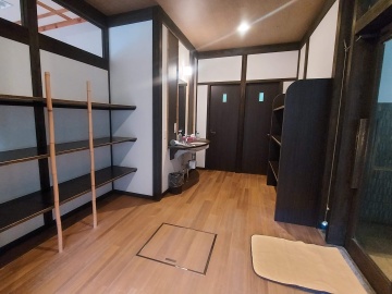 *おくの湯／脱衣所