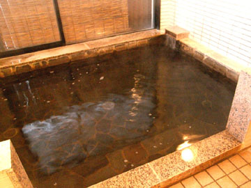 戸狩温泉は、疲労回復に効果のあるアルカリ性単純温泉です!