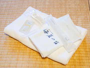 *【アメニティ】タオルや歯ブラシ、シェービングなどをご用意しております。c