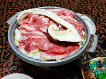 *夕食一例(松茸)/すき焼き&松茸が味わえる夢のセット!