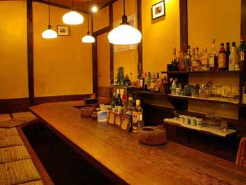 *檜風呂/温泉ではございませんが、無料で貸切できるお風呂。ご家族やカップルでごゆっくりお寛ぎ下さい。