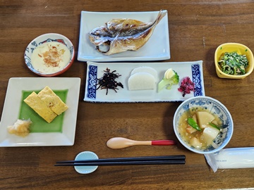 *【ご朝食】身体にやさしい和朝食をご用意いたします。