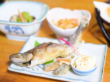 *岩魚など清流で育った川魚も付きます