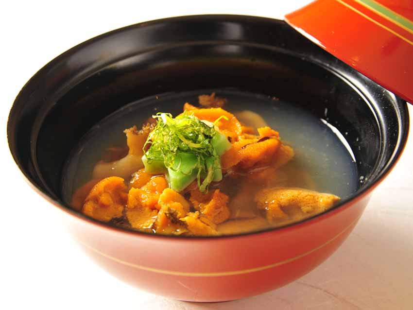 *【夕食一例『津軽海峡』の吸物】いちご煮椀