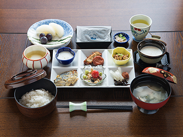 *【朝食一例】カラダに優しい和定食をご用意致します。