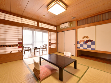 *■客室例■心からお寛ぎ頂ける和室♪遊びや温泉でリフレッシュした後は畳が心地よいお部屋でリラックス