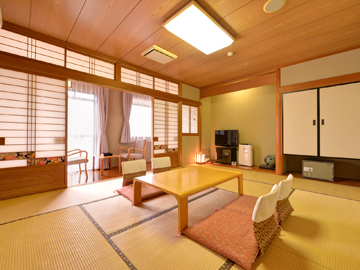 *■客室例■心からお寛ぎ頂ける和室♪遊びや温泉でリフレッシュした後は畳が心地よいお部屋でリラックス