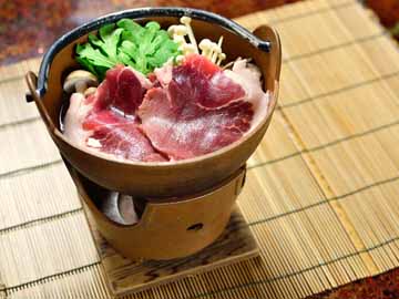 *夕食一例/手に入りにくい野生のイノシシのお鍋