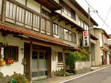 和田山ICより60分★創業50年以上！小代温泉唯一の温泉旅館です。