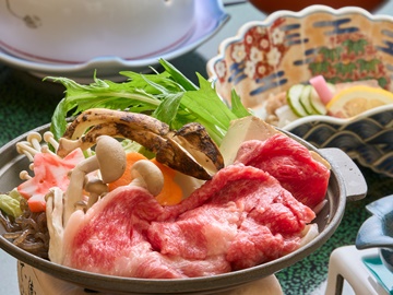 【秋限定】松茸入りの飛騨牛一人スキヤキ陶板鍋
