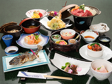 *■お料理一例■山・川・里の四季折々の食材を使用した会席料理をご堪能下さい。