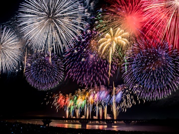 **長岡花火大会（イメージ）