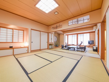 *【客室/和室13畳＋8畳(101号室)】洗面、トイレ共に2つずつ