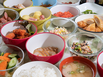 *【朝食一例】大好評の朝ごはん