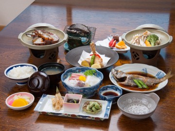 *夕食一例/アワビor伊勢えび選択