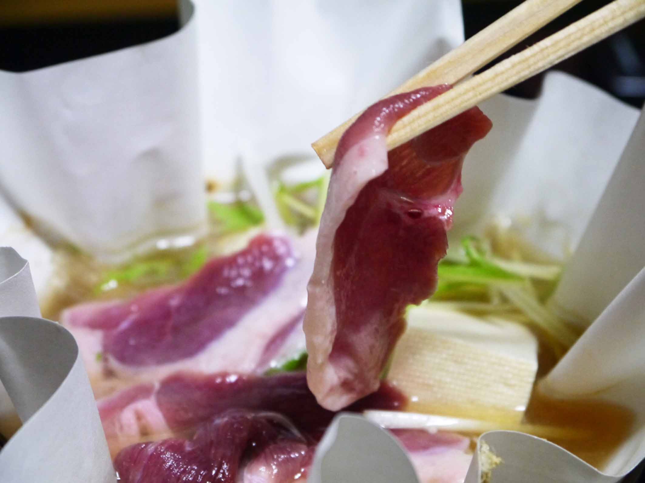 【夕食】奈良の御所で特別に飼育された希少な奈良ブランド合鴨肉「倭かも」！