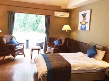 ツイン(客室一例)/カップルやご夫婦に◎清潔を心がけたお部屋は寛ぎの空間を与えてくれます。