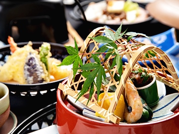 【お盆限定】思い出作りに♪連休は家族や友達と倉敷へ!夕・朝の2食付<良寛会席> 【お盆限定】思い出作りに♪連休は家族や友達と倉敷へ!夕・朝の2食付<良寛会席>