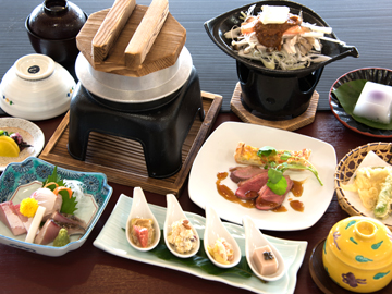 【良寛会席(2014年一例)】四季折々の瀬戸内の恵みをぜいたくに。料理人自慢の逸品です。