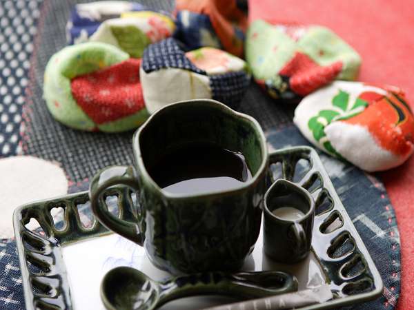 温泉でいれた「温泉コーヒー」はまろやかな味で人気です♪