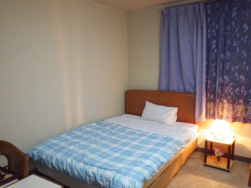 *【客室一例】お部屋でのんびり。気兼ねなくお過ごし下さいませ。