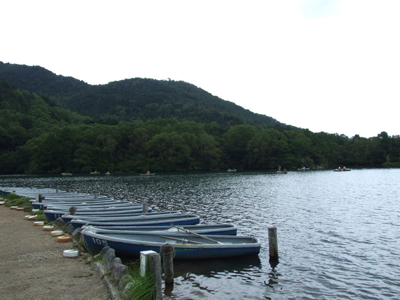 *【湯ノ湖】徒歩で湯ノ湖まで散策が可能♪荷物を置いてお出かけ下さい。