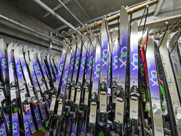 *冬期はスキーセットの貸し出しを行っております！