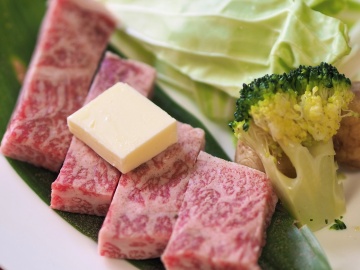 *【夕食一例】夢会席には上質でやわらかい牛ステーキをご提供します