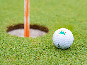 *【妙見富士カントリークラブ】天然芝のゴルフコース