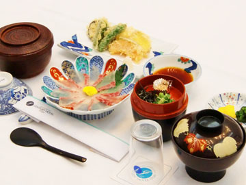 *愛媛県南予地方の郷土料理　宇和海風鯛めしです。