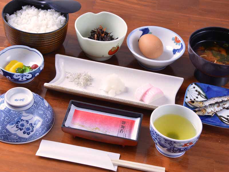 *ご朝食一例/栄養バランスの整った旅館の朝ごはん。