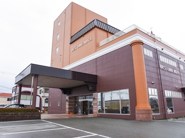 *【外観】ＪＲ安曇川駅西口降りてスグ目の前の好立地♪