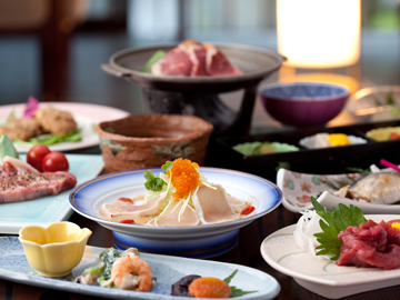 ご夕食一例/旬の山菜や川魚など熊本旬の味覚をお愉しみください