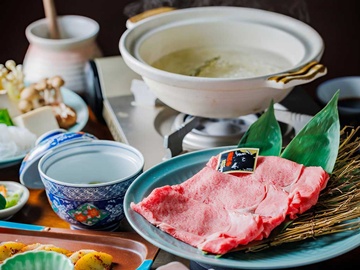 【贅沢！米沢牛温泉しゃぶしゃぶプラン】米沢牛の甘みを、上品な出汁で軽やかに味わうしゃぶしゃぶ