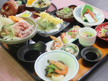 【夕食一例】スタンダード会席。迷ったらこちら！故郷を感じる田舎の味です。