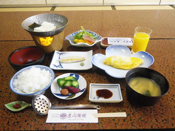 *【朝食全体例】爽やかな朝の空気の中で、美味しいお食事を食べればすっきりお目覚め♪